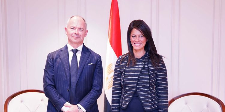 صندوق "وايت ستار كابيتال" يستكشف فرص الاستثمار في مصر